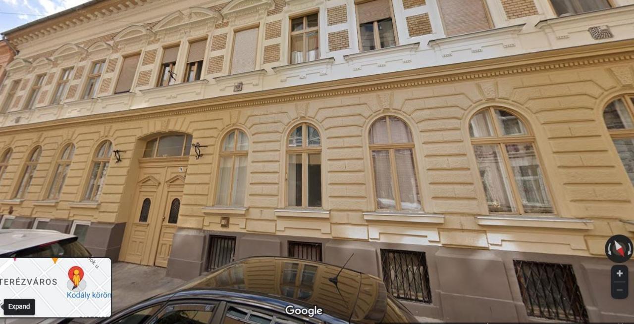 R74 - Your Home In Budapest Exterior photo